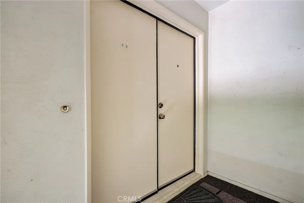 655 Alexander Street 3, Glendale, California 91203 home-pic-13